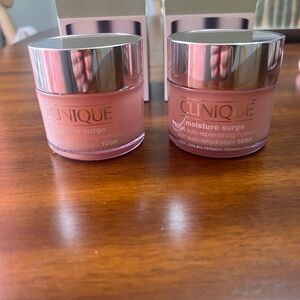 Clinique Moisture Surge Moisturizer 100H auto-replenishing
